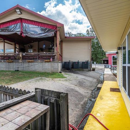 Canary Lake Cottage W/Hot Tub At Sam'S Pizza 핫스프링스 외부 사진