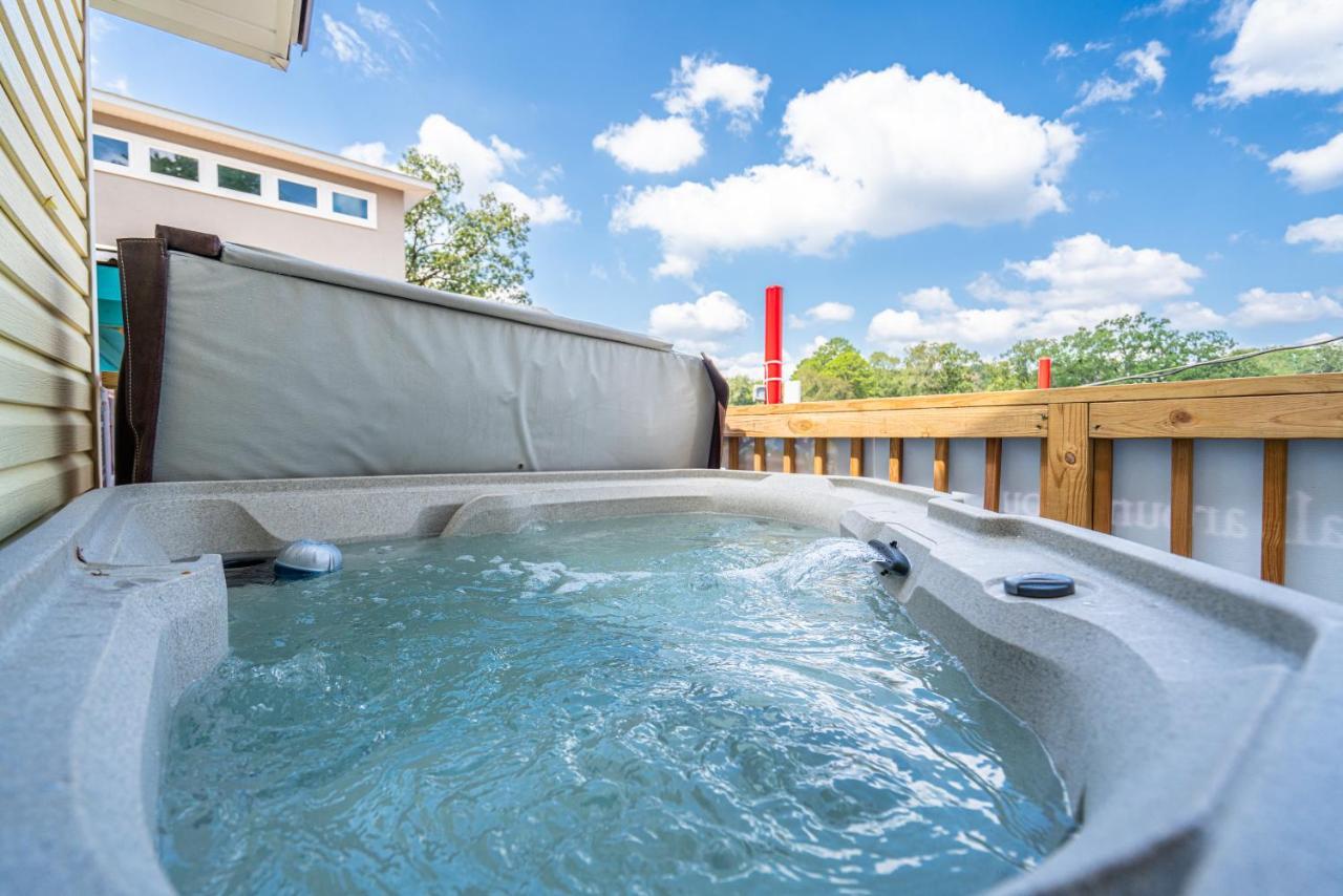 Canary Lake Cottage W/Hot Tub At Sam'S Pizza 핫스프링스 외부 사진